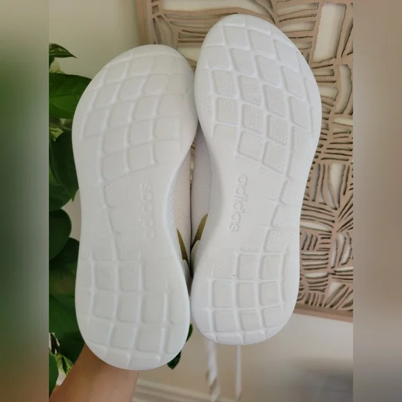 Adidas Running Shoe - Picture 2 of 6